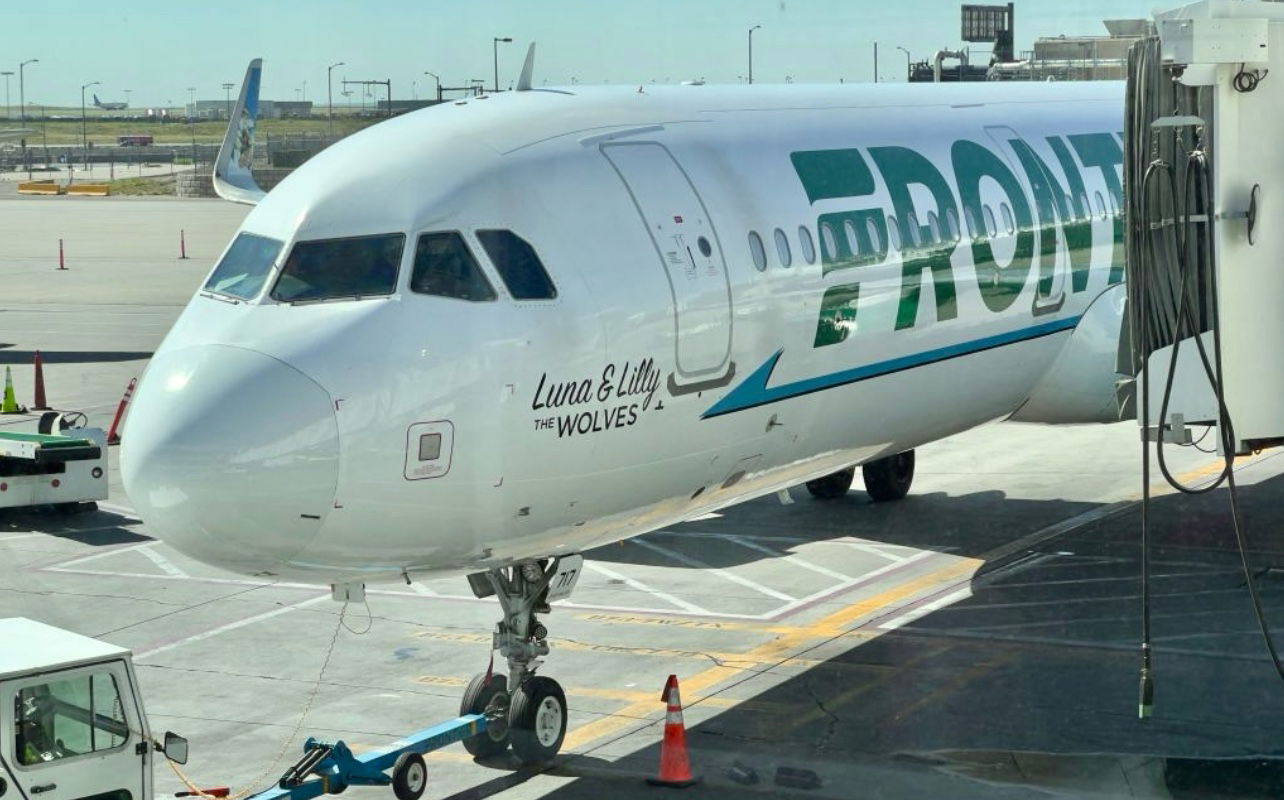 Frontier Airlines Employees Accused Of Trying To Extort Passenger At Atlanta Airport