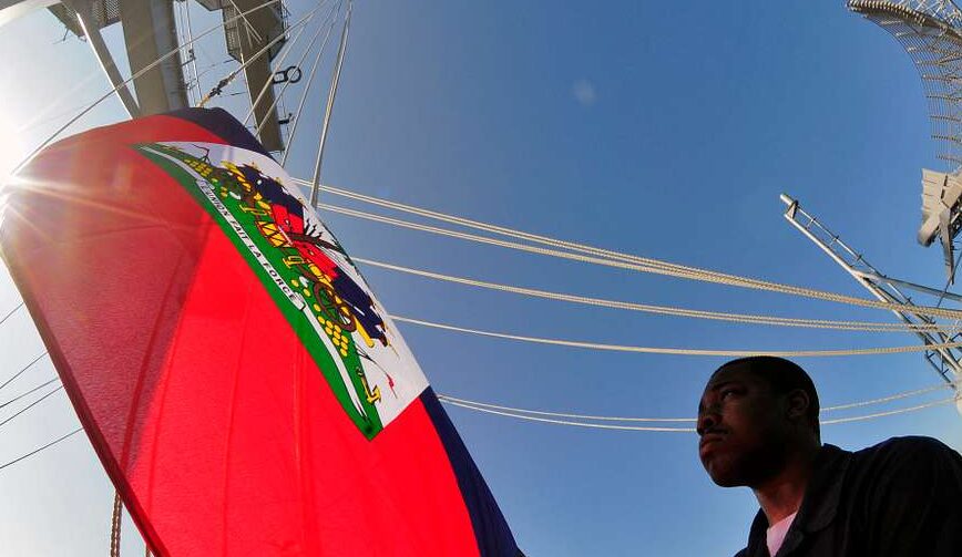 Haitian Immigrants Fleeing To Dominican Republic Are Seen Being Sent Back In Cages 