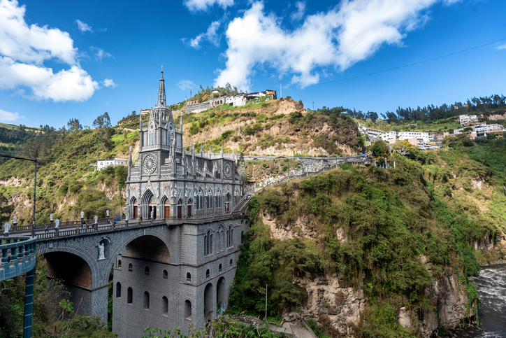 8 Must-See Churches Around the World